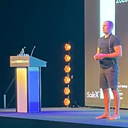 We Are What We Think Podcast Por  arte de portada