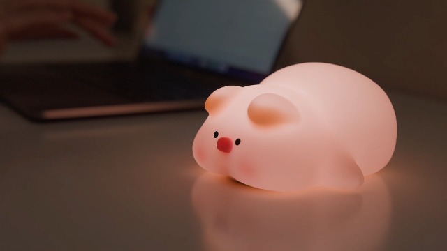 Image of Night Light for Kids, Pink，3 Modes Squishy Piggy Night Lamp, Rechargeable LED Touch Cute Pig Lamp, Food Grade Silicone, for Nursery Baby Room, Best Gifts