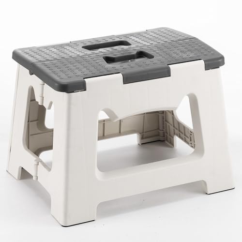 CasaZenith Step Stool Foldable, 9'' Folding Step Stool for Kids & Adults, Hold Up to 300lb, Lightweight Small Collapsible Step Stools with Handle, Stepping Stools Suitable for Kitchen Bathroom (Green) by CasaZenith - Used condition - US$8.99