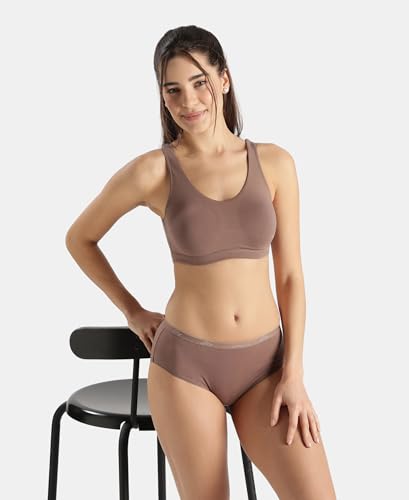 Image of Jockey 1550 Women's Super Combed Cotton Elastane Stretch Slip On Crop Top with Stay Fresh Treatment Bra