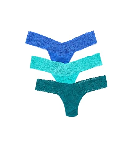 Image of hanky panky - Signature Lace Low Rise Thongs for Women | Lacy Lingerie Underwear | 3 or 5 pack