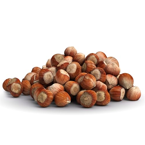 Superpet Premium Whole Hazelnuts in Shell for Wild Bird Food and Squirrel Food Natural High Energy Bird Food for Garden Wildlife Nutrition and Feeders (0.25kg)