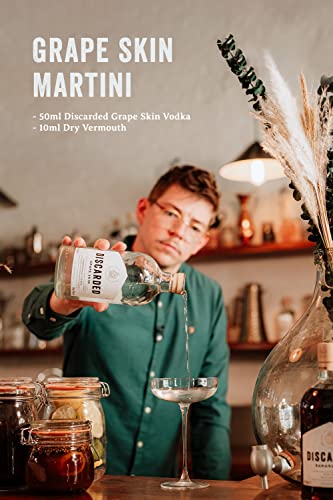 Discarded Grape Skin Chardonnay Vodka, 70cl hochwertiger Vodka auf Weintresterbasis frisch, knackig und elegant im Geschmack