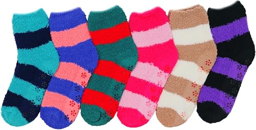 Image of ToBeInStyle Women's Pack of 6 Assorted Style Winter Socks