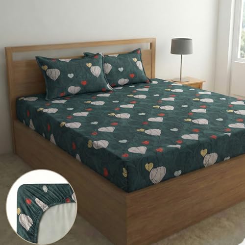 Image of Fashion String Microfibre Double Heart Corner Elastic Fitted Double Bedsheet (72x78 Inches) with 2 Pillow Covers