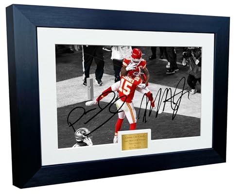 Patrick Mahomes Mecole Hardman Kansas City Super Bowl LVIII 58 Winners Autographed Signed 12x8 A4 Photo Photograph Picture Frame American Football Poster Gift BW
