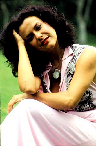 Elis Regina on Amazon Music