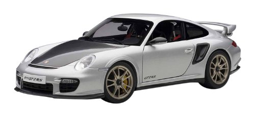 Preisvergleich Produktbild AUTOART 77961 Porsche 911 (997) GT2 RS silber