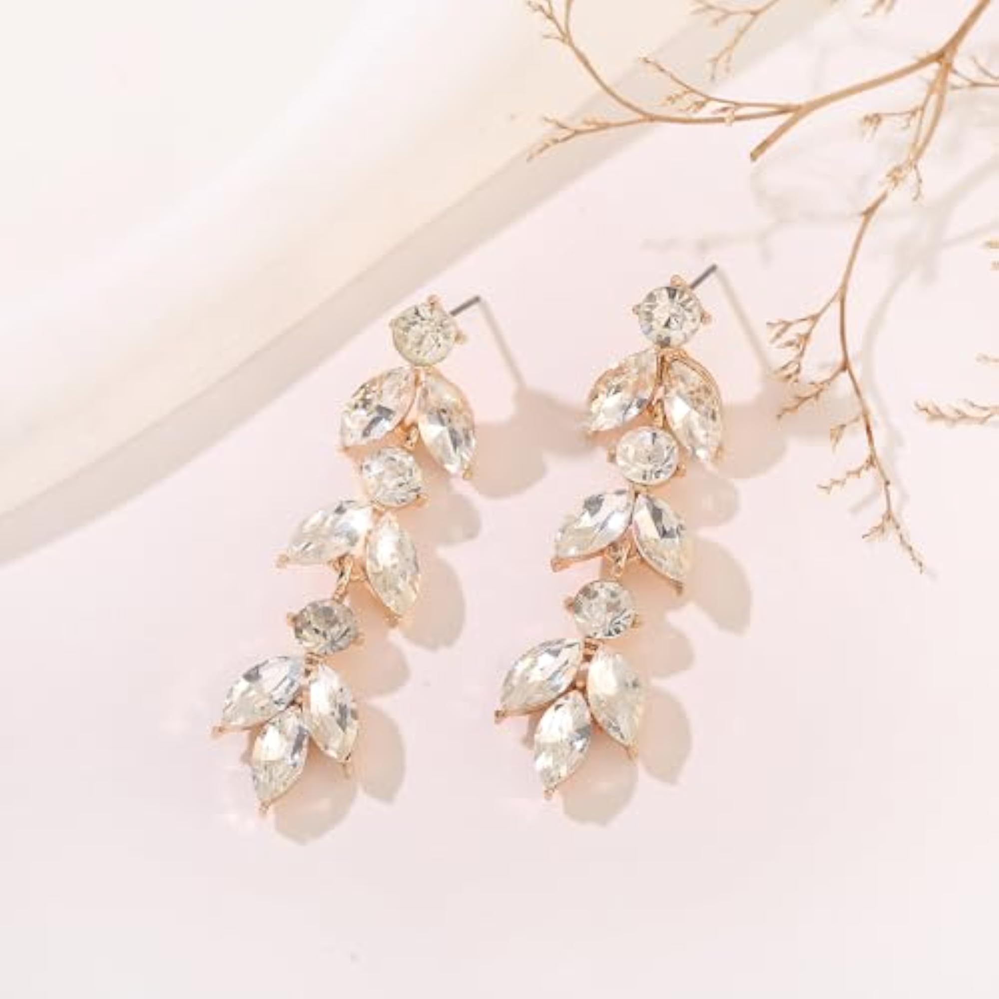 Women's Elegant Crystal Dangle Wedding Earrings, Rhinestone Drop