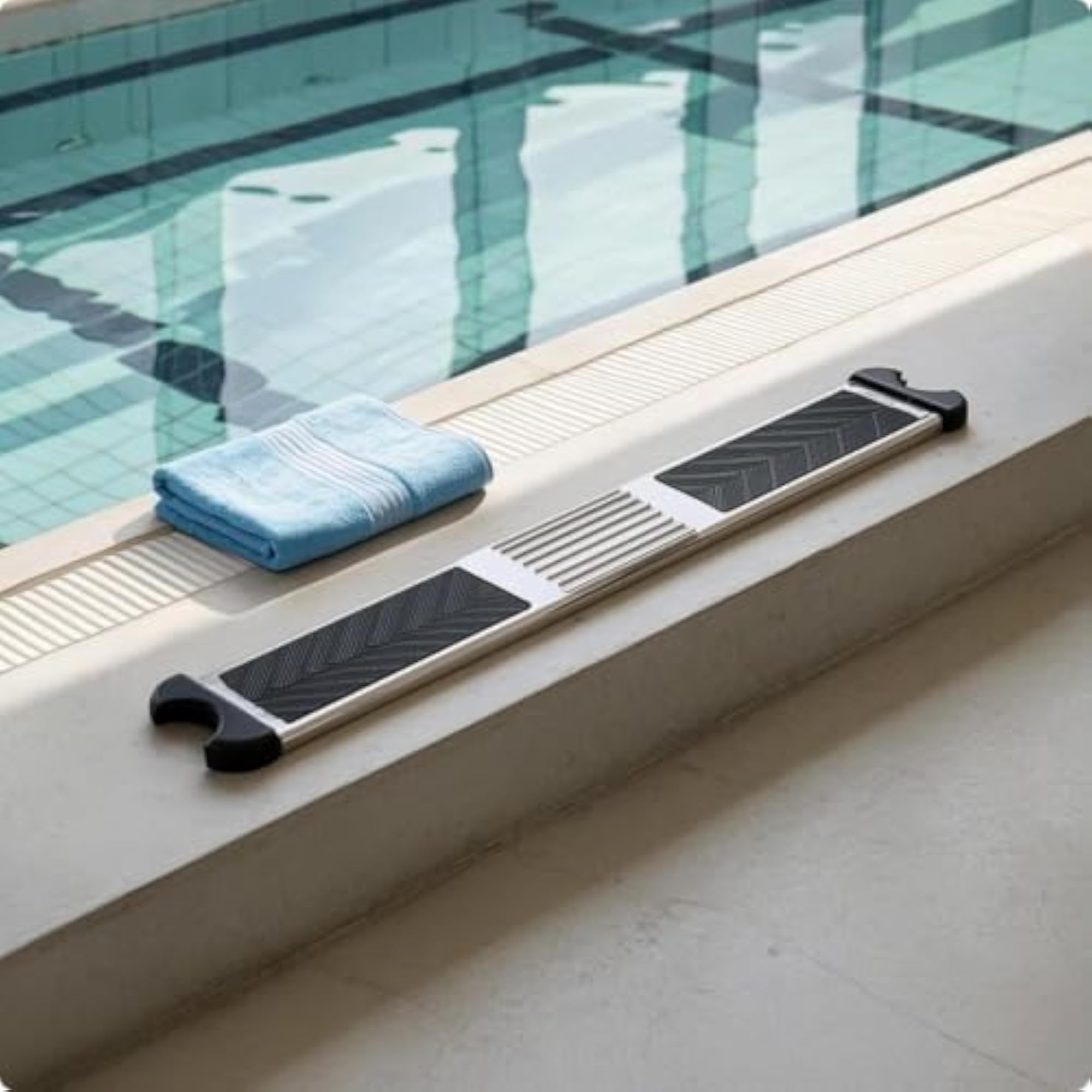 Stainless Steel Pool Ladder Step with Rubber Pads, Anti-Slip