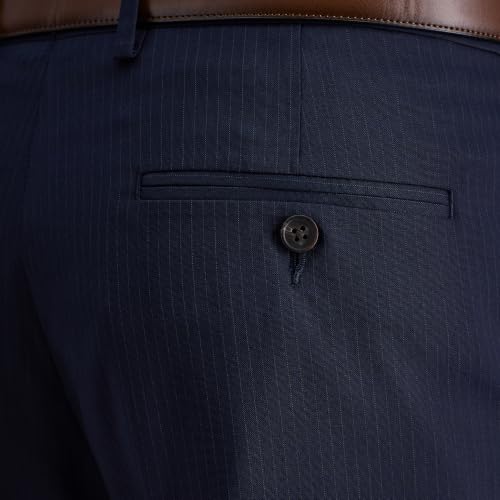 Image of Haggar Men's Classic Fit Premium Comfort Dress Pant