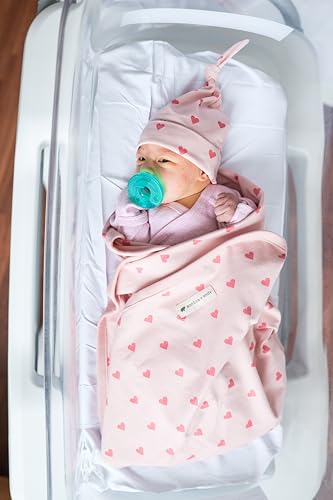 Image of MONICA + ANDY Mini Hospital Cuddle Box, 100% Organic Baby Clothes for Newborns & Infants, Coming Home Swaddle Blanket & Cap