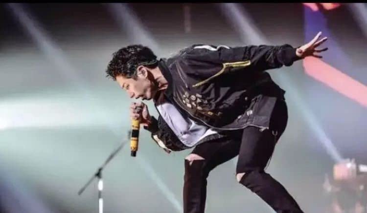 Amazon.co.jp: ワンオク ma-1 one ok rock 完売品サイズ MLIVE