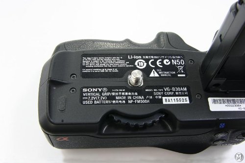 Sony VG-B30AM Vertical Grip for DSLR-A200/A300/A350: Amazon.co.uk