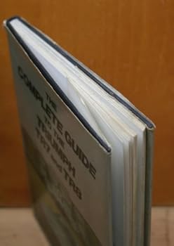 Paperback Complete Guide to the Triumph TR7 and TR8 Book