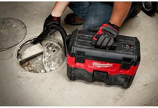 Milwaukee 0880-20 18V Cordless Lithium-Ion 2 Gallon Wet/Dry Vacuum (Bare Tool)