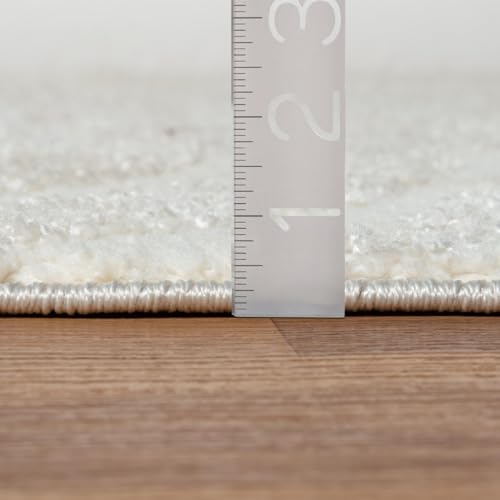 Geometric Cream Area Rug 5x7 for LUXE WEAVERS