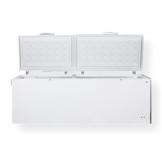 Summit Appliance SCFM252WH 27 Cu.Ft. Chest Freezer; Commercially Listed and CARB Compliant; Manual Defrost with Static Cooling System; 3" Thick Walls; Aluminum Interior; White Finish