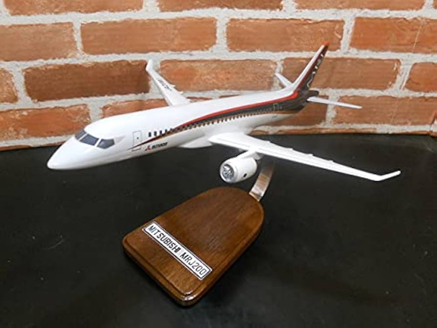 Amazon | 1/100 Mitsubishi Space Jet (MSJ) 三菱航空機 国産