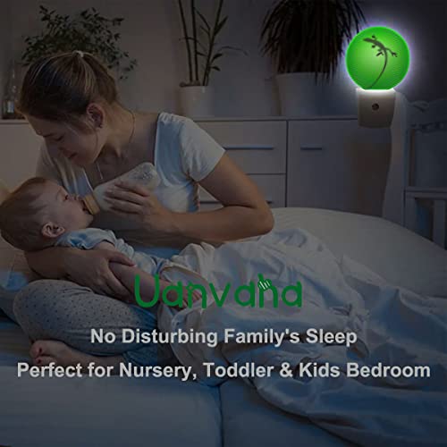Image of Gecko Lizard Night Lights Plug into Wall Silhouette of Lizard Behind Green Leaf LED Dusk to Dawn Plug-in Nightlight Auto Sensor for Bedroom Bathroom Hallway Living Room