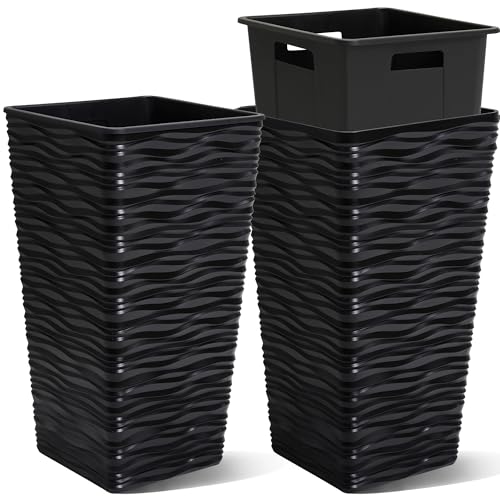 Worth Garden 22 inch square planters image