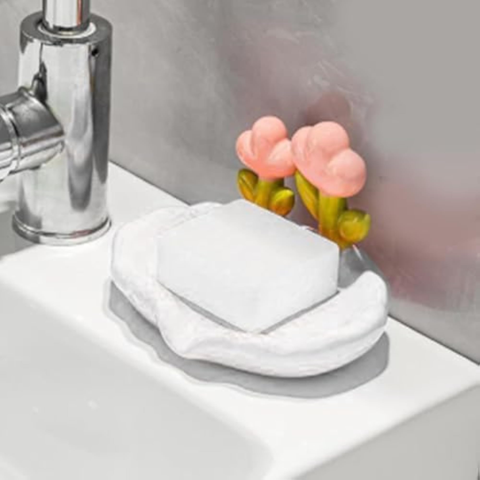 Stylish Ceramic Flower Soap Dish Container