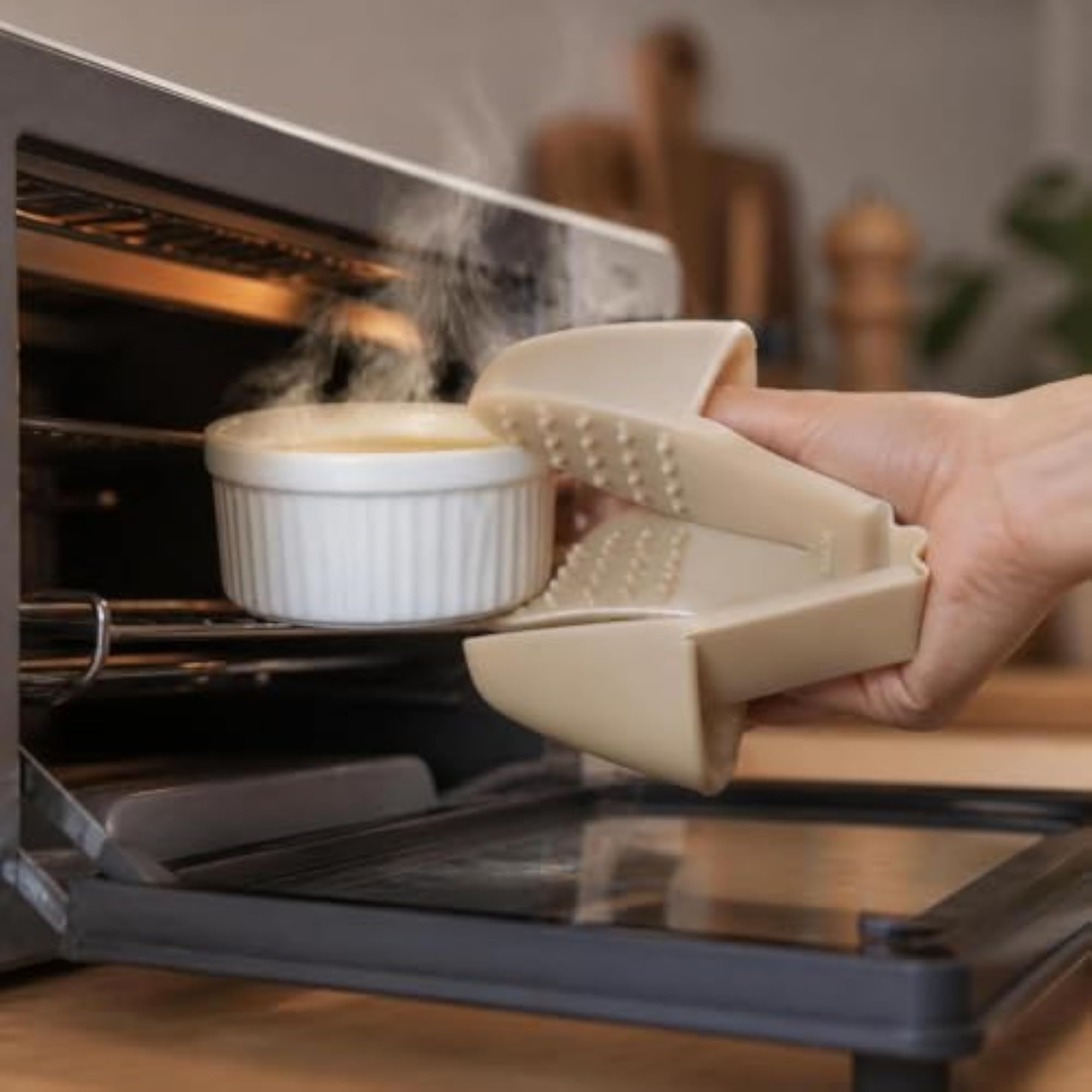Silicone Thumb Protector for Kitchen, Heat Resistant Design