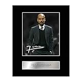 Pep Guardiola Fotodruck, signiert, mit Passepartout, 