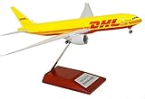 inkl. Holz-Standfuß Limox Wings DHL Boeing 777-200F mit Holzfuß und Fahrwerk Scale 1:200