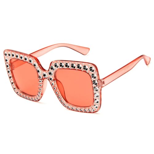 Lunettes de soleil vintage pour un été glamour en festival ou terrasse