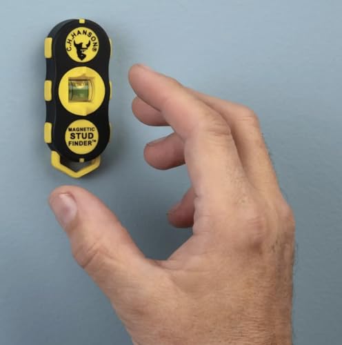 Image of CH Hanson 3047 Magnetic Stud Finder with Picture Hanging Kit