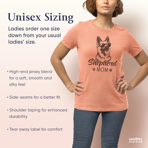 EVERTREE CLOTHING Shepherd Mom T-Shirt, Unisex Women's Shirt, German Shepherd Owner, Best Dog Mom Gift2