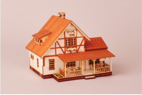 Maquette en Bois Café de Gare Premium Young Modeler Miniature