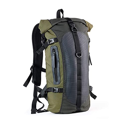 IWAS Rucksack Aus Upcycled Trye Gummi Cover