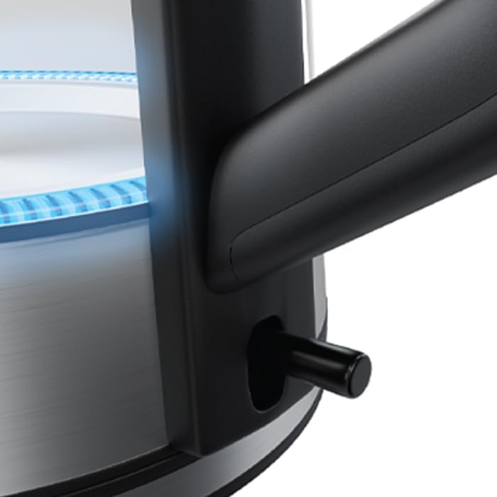 Close-up of the Mienta kettle's on/off switch and power base connection