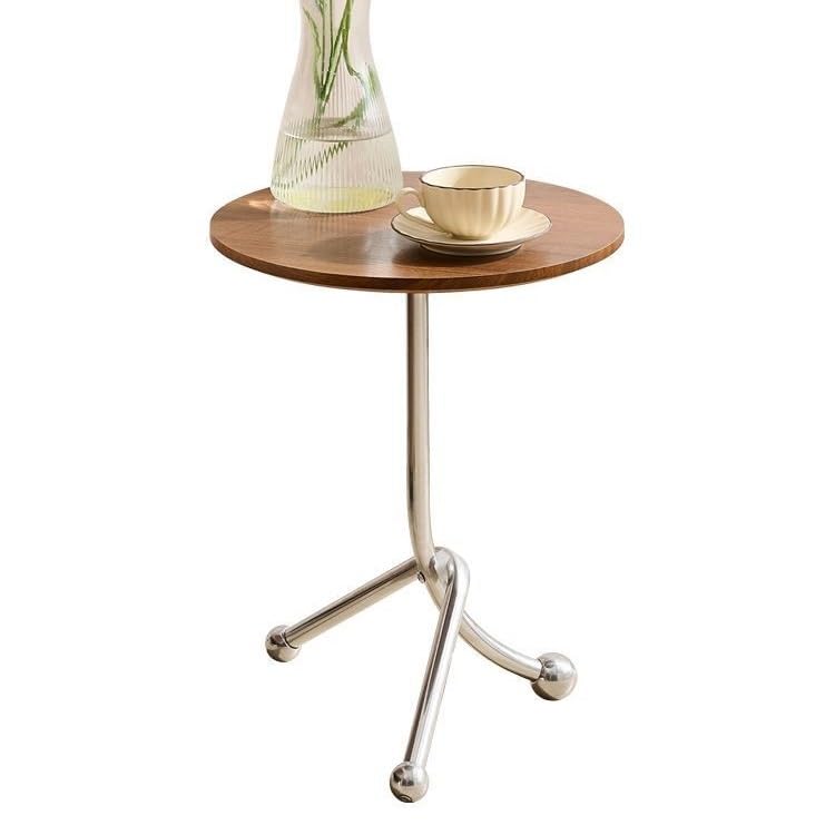 Mesa de centro redonda estilo vintage pequeña con estetica minimalista