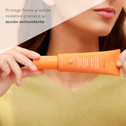VALQUER Crema Facial Iluminadora C-Glow | Unifica el Tono Reduciendo Imperfecciones y Rojeces | Con Niacinamida, Vitamina C y Ácido Hialurónico | Vegano | 50 ml