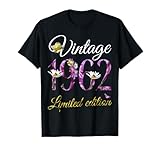 Vintage 1962 Tee 64 Year Old Floral 1962 64th Birthday Gift T-Shirt