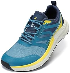 Kricely Zapatillas Trail Running Hombre de Ancho E...: Las zapatillas de correr para hombre tienen la puntera espaciosa, lo que maximiza el espacio para los dedos y es adecuado para pies anchos Suela de cero diferencia de altura: la diferencia de altura entre el talón y los dedos es cero, lo que permite ...