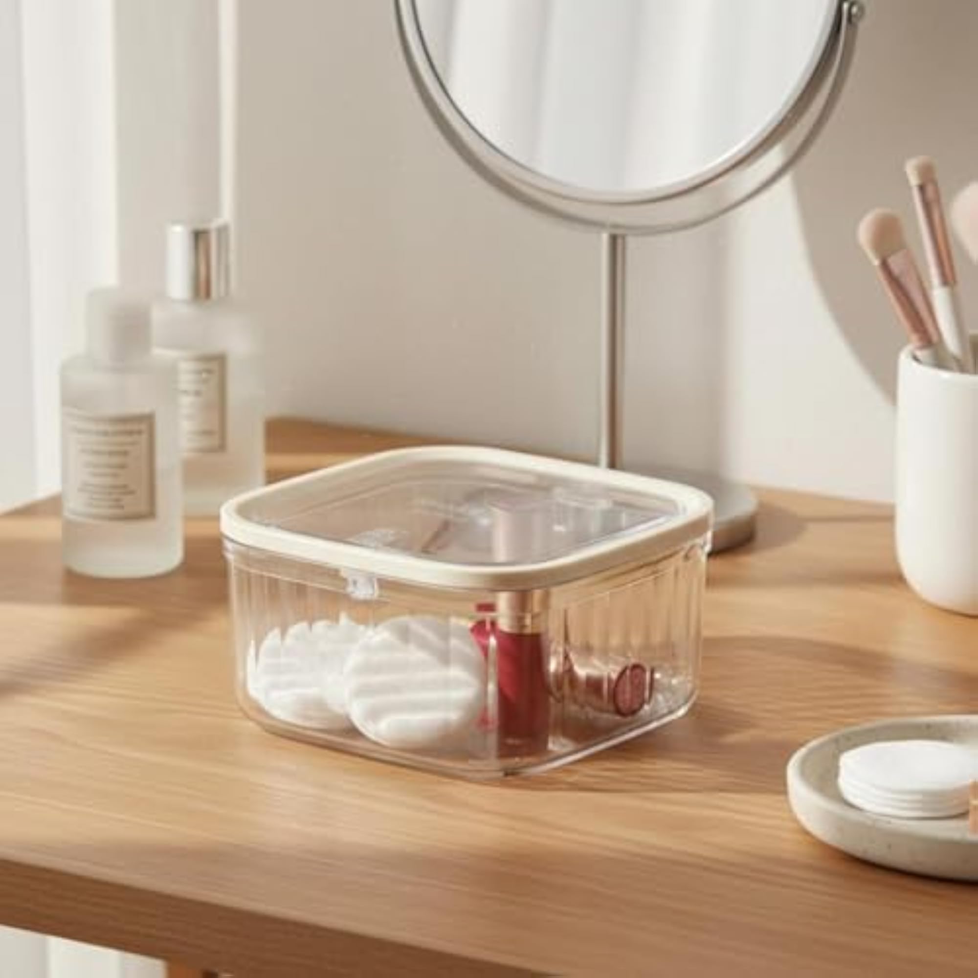 Transparent Acrylic Cosmetic Organizer Box