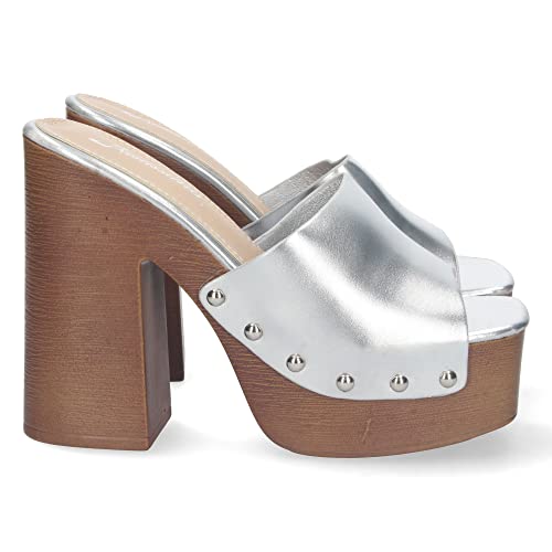 shoes&blues.es 72501 Sandalia de Tacon y Plataforma, para Mujer, Comoda, Material de Imitacion a Madera, Pala Simple con Remaches, y Talon Abierto Plata Talla 39