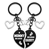 2Pcs New Parents Gifts For Couples First Time Mom Dad Gifts Moms To Be Gift Dad To Be Pregnant Mom Gift Pregnancy Announcement For Grandparents Mommy And Daddy Keychain For Expecting Moms