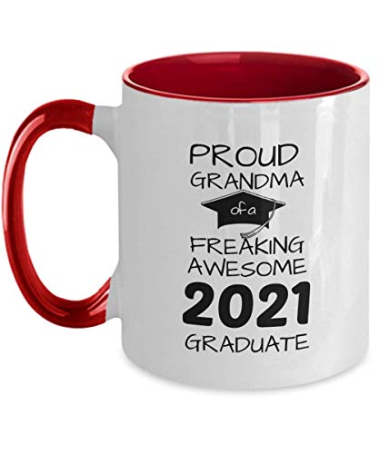 Mug en céramique avec inscription « Proud Grandma of a 2021 Graduate », « High School », « College Graduation » de la part de petite-fille ou petit-fils_1131 Cover