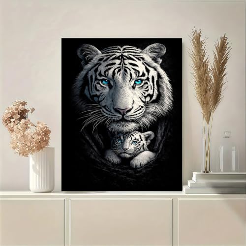 Cuadro de tigre blanco para transformar tu hogar en un espacio elegante y acogedor 6