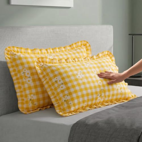Image of Home Sizzler Microfibre Yellow Checkered Elasticated Fitted King Bedsheet (72x78 Inches) with 2 Pillow Covers