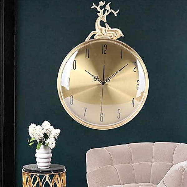 Heminredning, pendelklocka Unik dekoration med rådjur för husets vardagsrumskontor