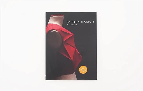 Einblick in die klare, illustrative Darstellung der Schnittmustertechniken in 'Pattern Magic 3'.