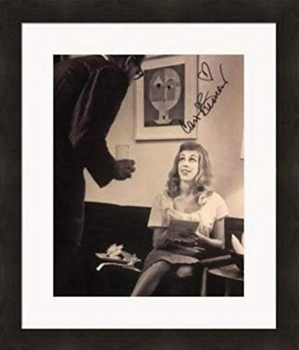 Sports Memorabilia Autograph Warehouse 365286 8 x 10 in. Carol Burnett Autographed Photo - 5 Matted & Framed