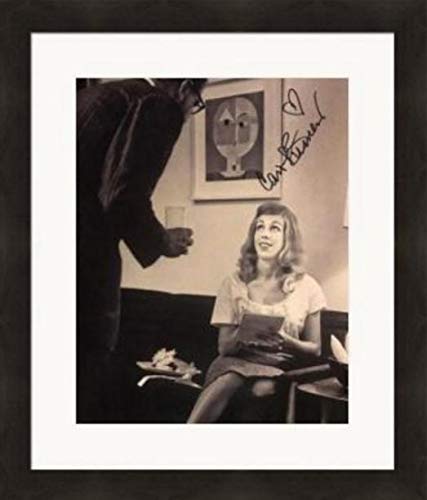 Sports Memorabilia Autograph Warehouse 365286 8 x 10 in. Carol Burnett Autographed Photo - 5 Matted & Framed