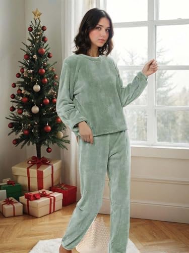 Image of KOTTY Women's Premium Cozy Winter Set for Stylish Layering, Travel, Lounging, and Everyday Warmth in Cold Weather